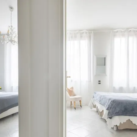 Ca Del Mar Luxury Апартаменты *